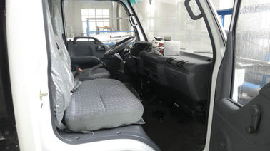 China Energy Saving Waste Disposal Truck 1000 Kilogram Movable Platform Capacity supplier