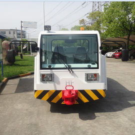 China Durable 336 Ton Aircraft Tow Tractor 280 KN Draw Bar Pull Easy Operation supplier