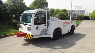 China Security Diesel Tow Tractor , Aircraft Towing Equipment Suspension Driver Seat supplier